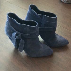 Blue suede heels!